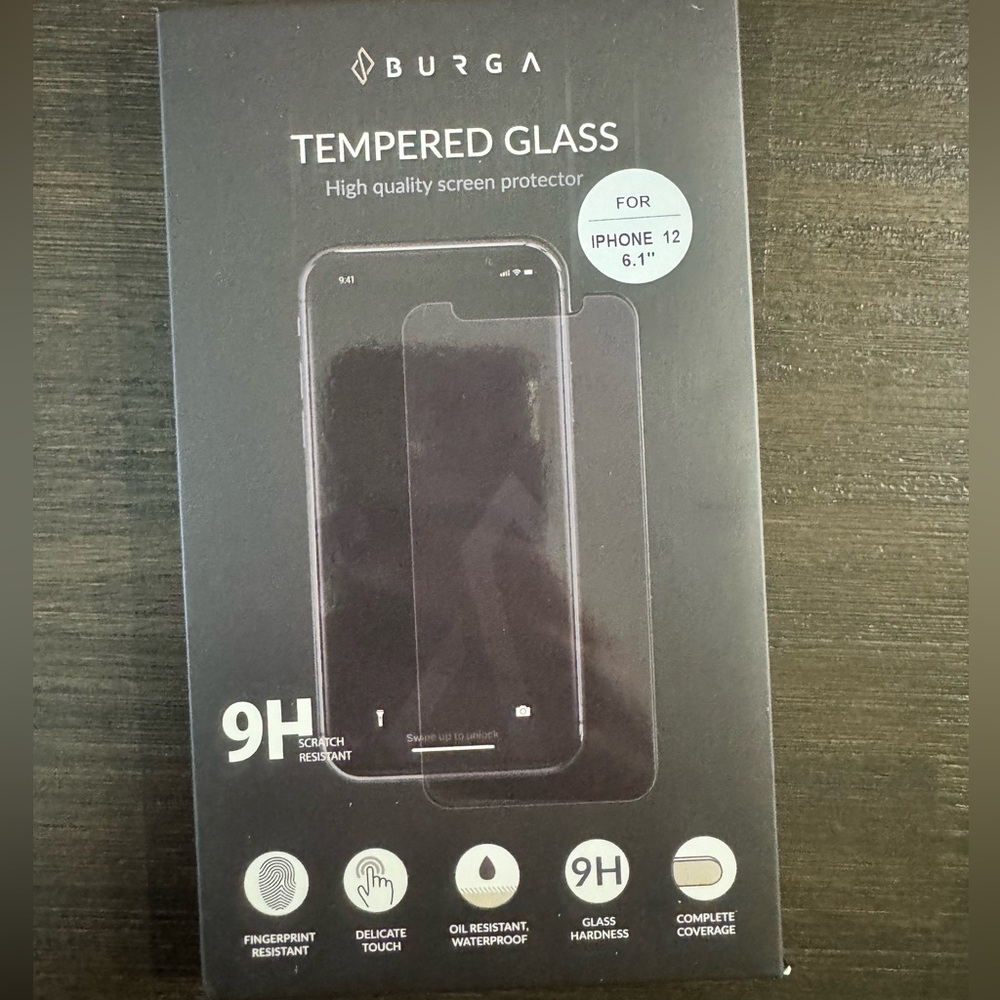 iPhone 12 screen protector